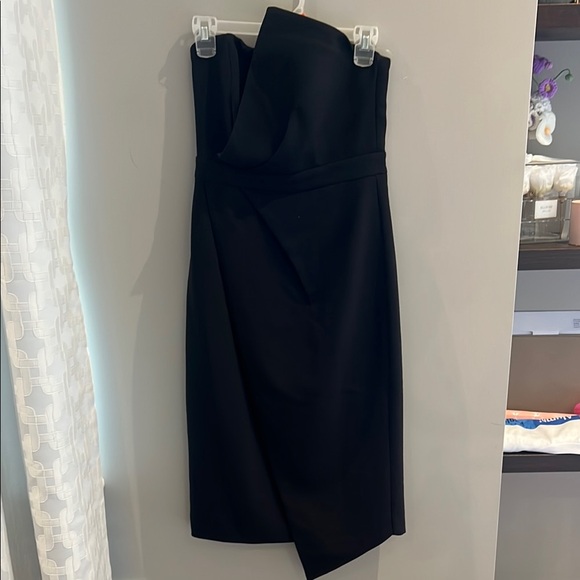 Black Asymmetrical Strapless Sheath Dress - Picture 1 of 6